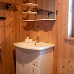 Mietowa Osada Czerwienne *