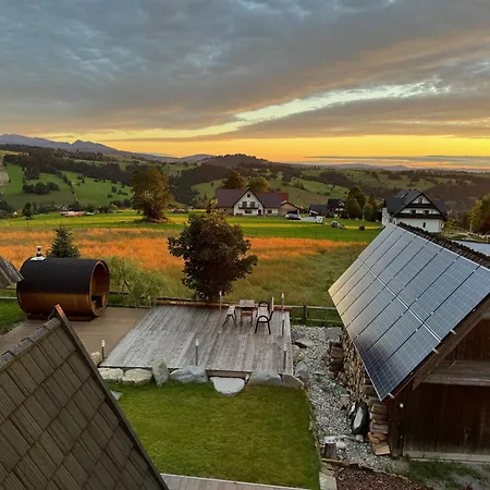 Mietowa Osada Czerwienne *