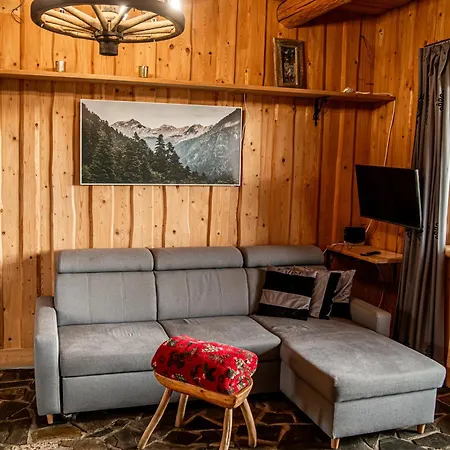 Holiday home Mietowa Osada Czerwienne