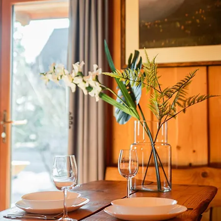 Mietowa Osada Czerwienne Ferienhaus *