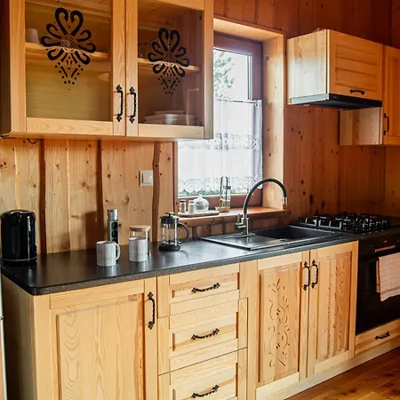 Mietowa Osada Czerwienne