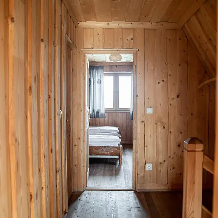 別荘 Mietowa Osada Czerwienne