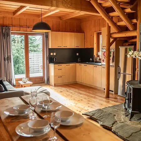 Mietowa Osada Czerwienne Ciche (Nowy Targ)