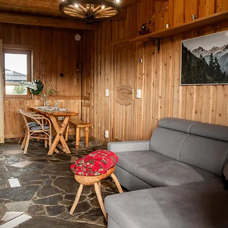 Mietowa Osada Czerwienne *