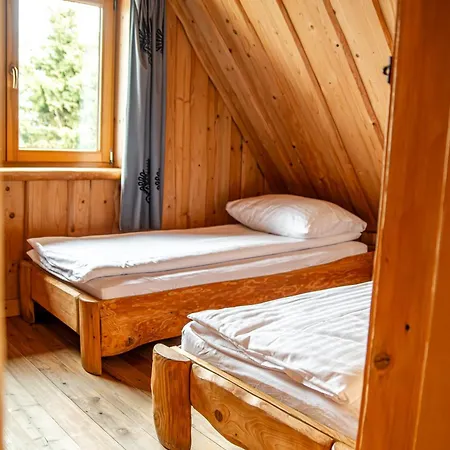 Mietowa Osada Czerwienne * Ciche (Nowy Targ)