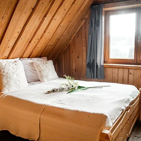 Mietowa Osada Czerwienne *