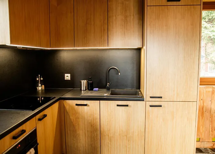 Mietowa Osada Czerwienne * Ciche (Nowy Targ)